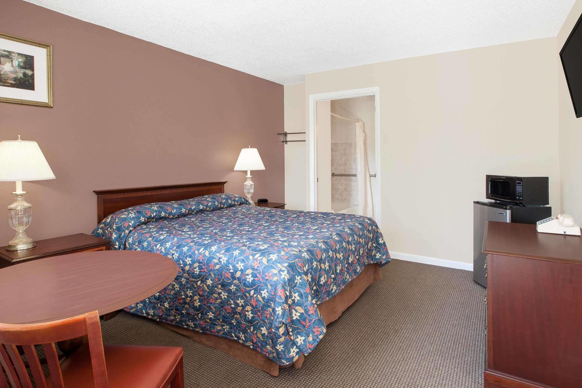 Imperial Inn Grand Blanc Esterno foto